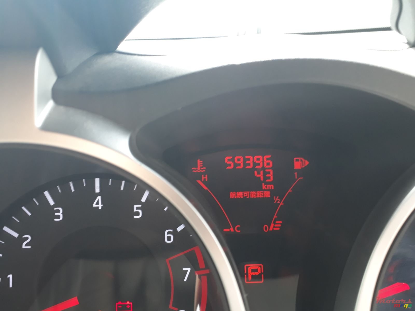 2011' Nissan Juke photo #5