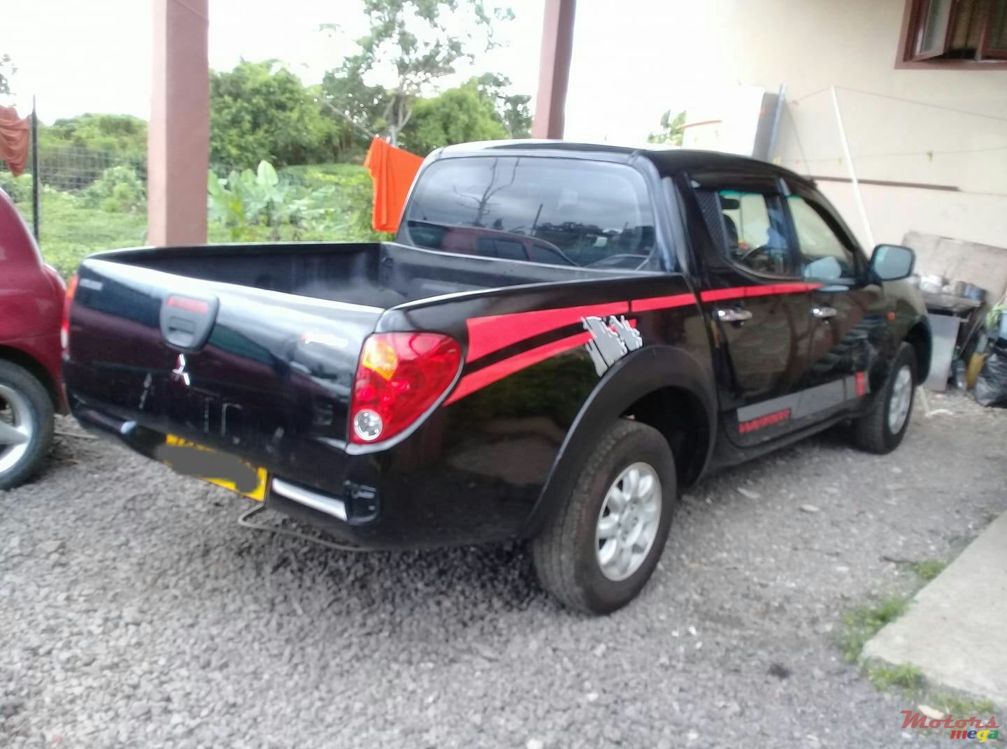 2007' Mitsubishi sportero photo #2