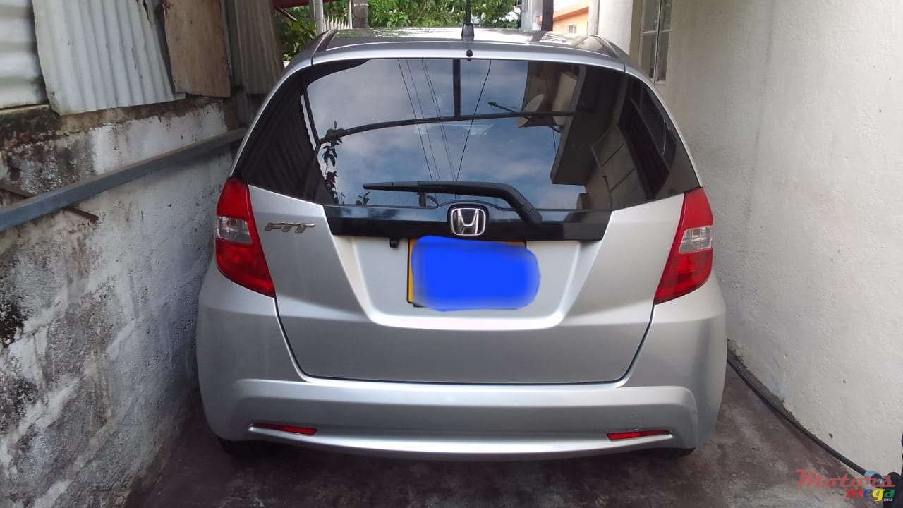 2012' Honda Fit photo #4