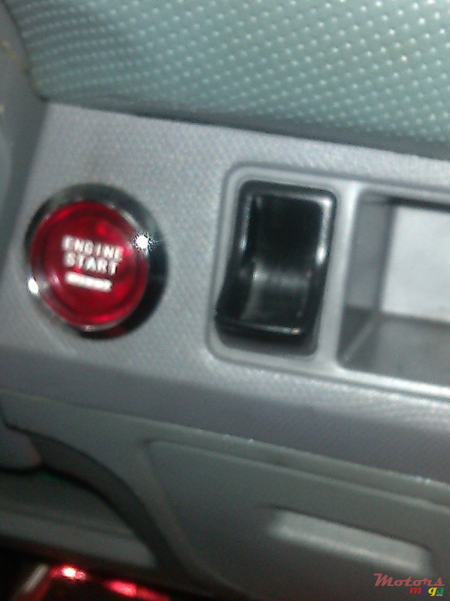 2003' Nissan Micra sport photo #4