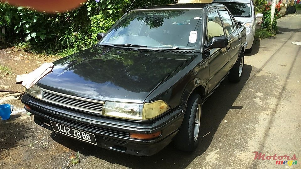 1988' Toyota Corolla photo #3