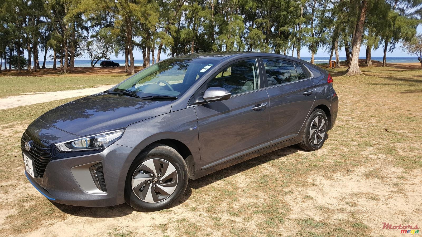 2018' Hyundai Ioniq photo #1