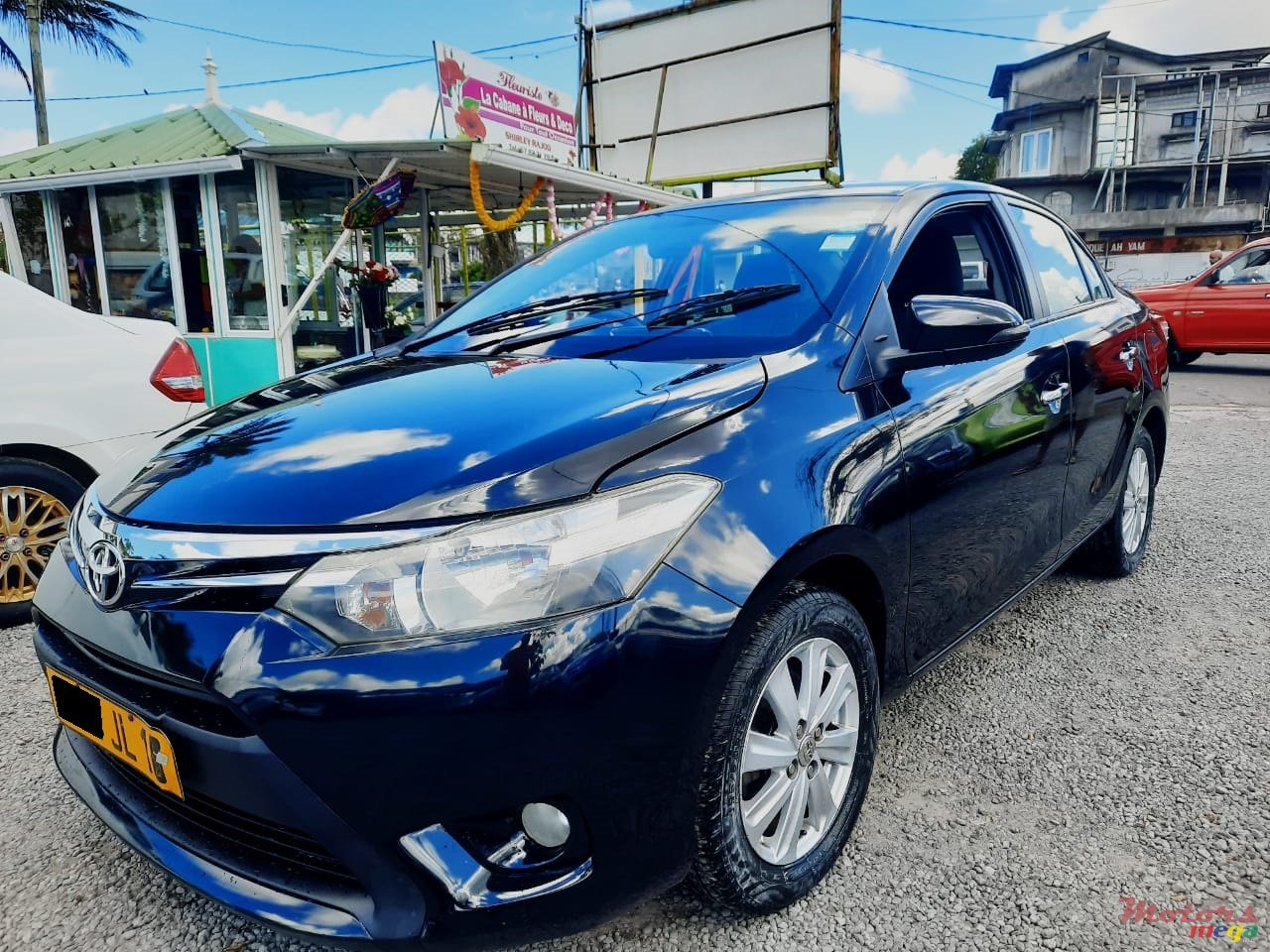 2016' Toyota Yaris photo #7