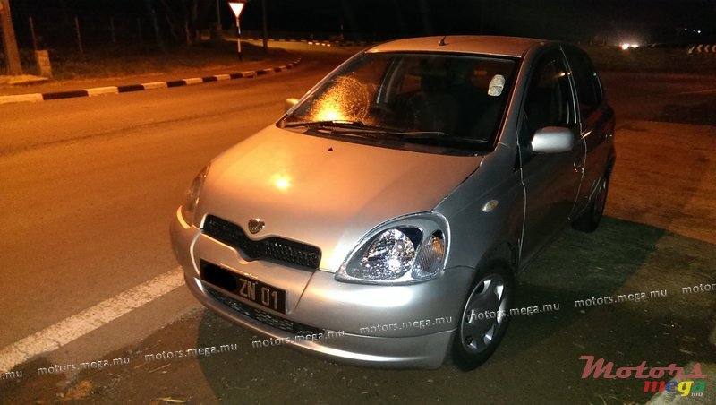 2001' Toyota photo #1