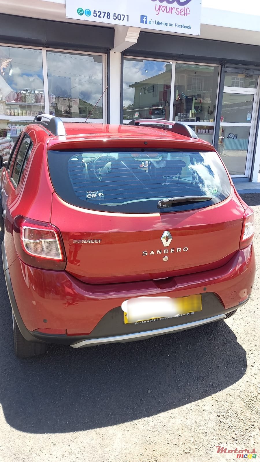 2015' Renault photo #2