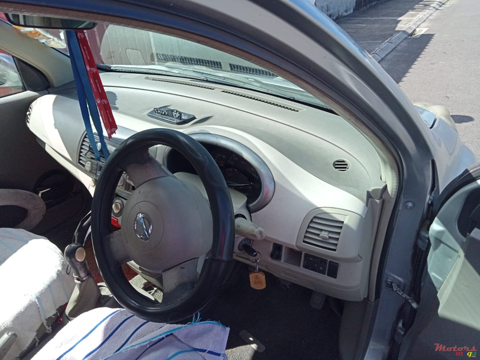 2003' Nissan March AK12 photo #5