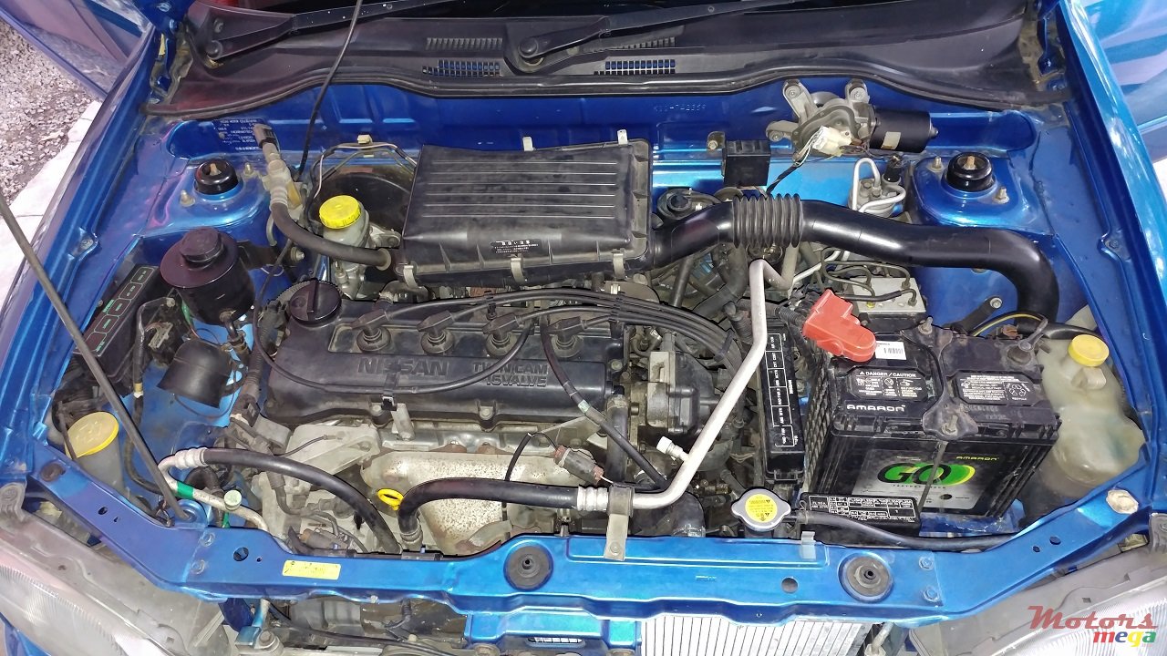 1998' Nissan March photo #7