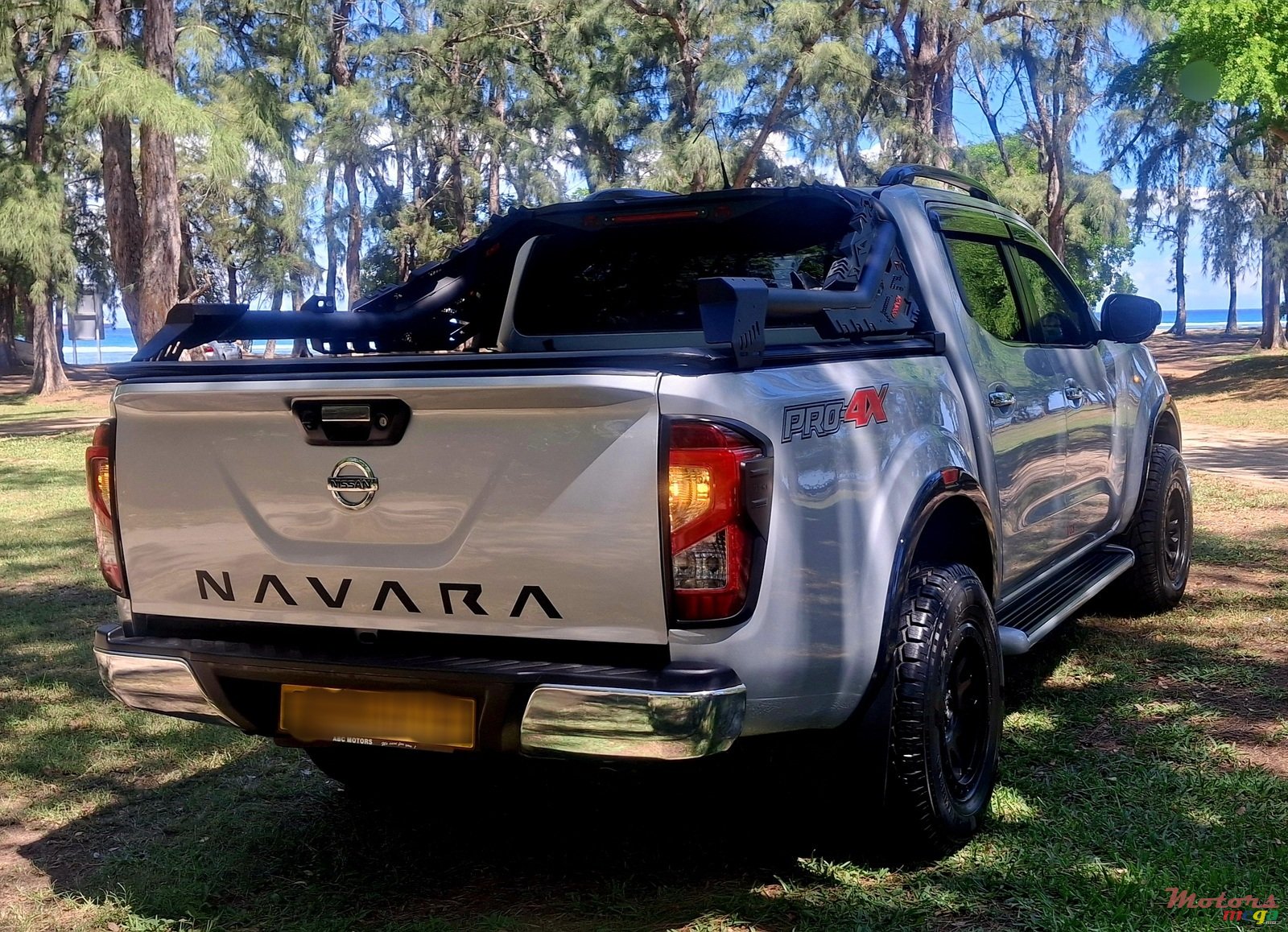 2020' Nissan 200 photo #3