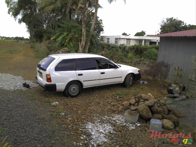 1993' Toyota Corolla photo #1