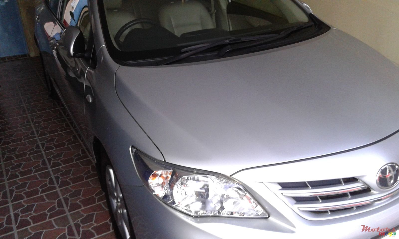 2011' Toyota Corolla photo #1