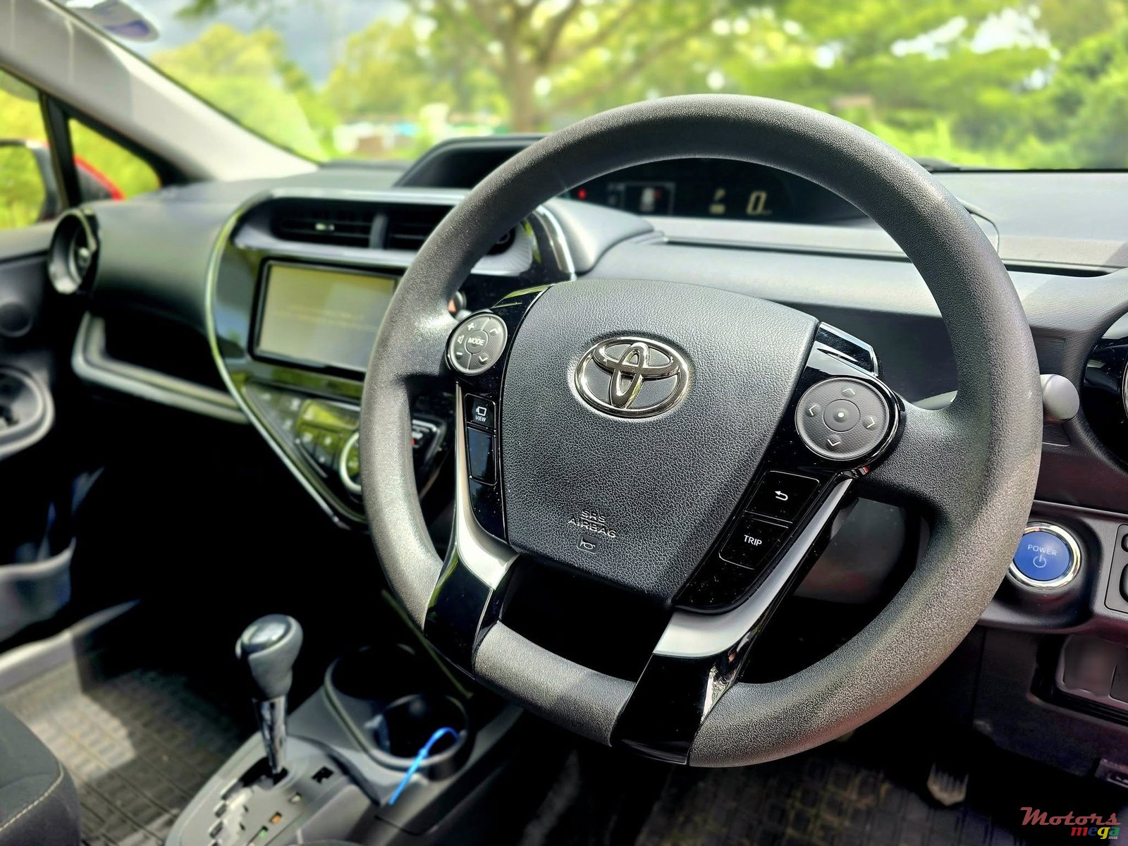 2020' Toyota Aqua photo #7