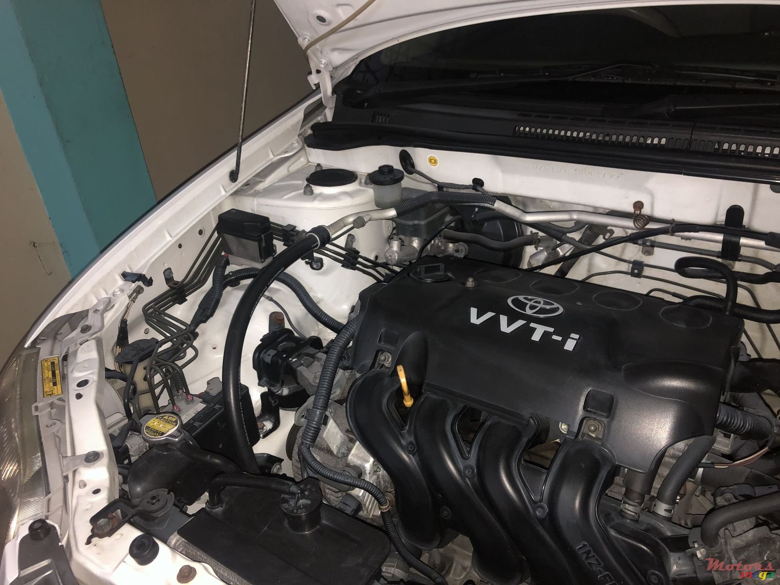 2005' Toyota Corolla photo #7