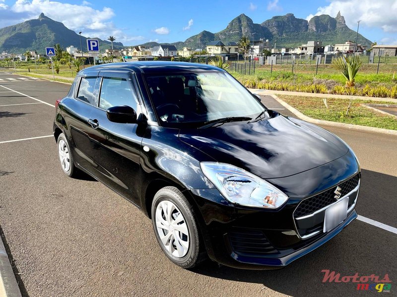 2020' Suzuki Swift photo #3