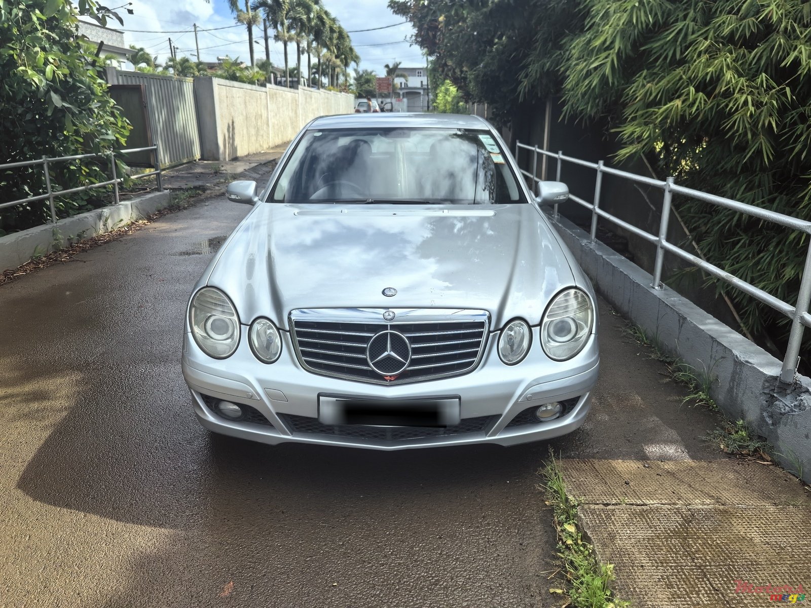 2010' Mercedes-Benz E 320 The car is as new. Only one ow photo #2