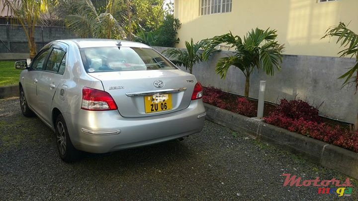 2006' Toyota Yaris Belta photo #3