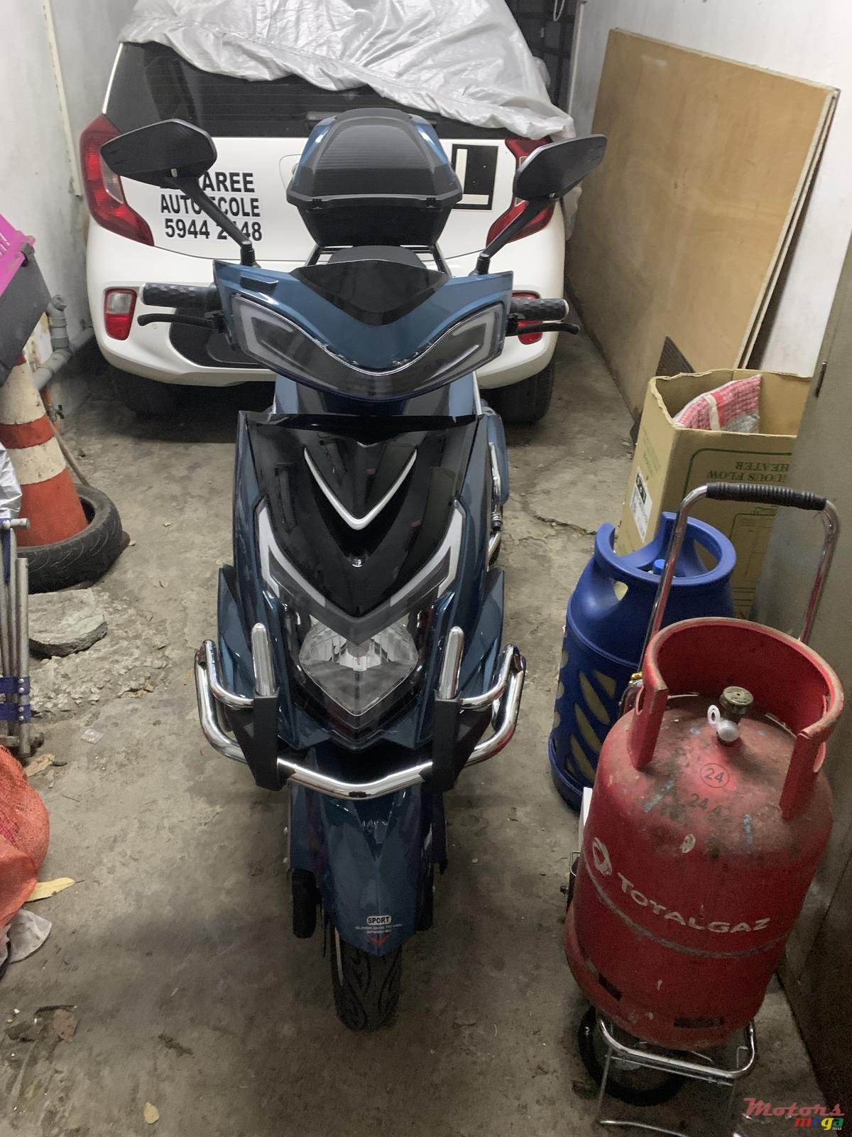 2021' AGT Electric scooter photo #4