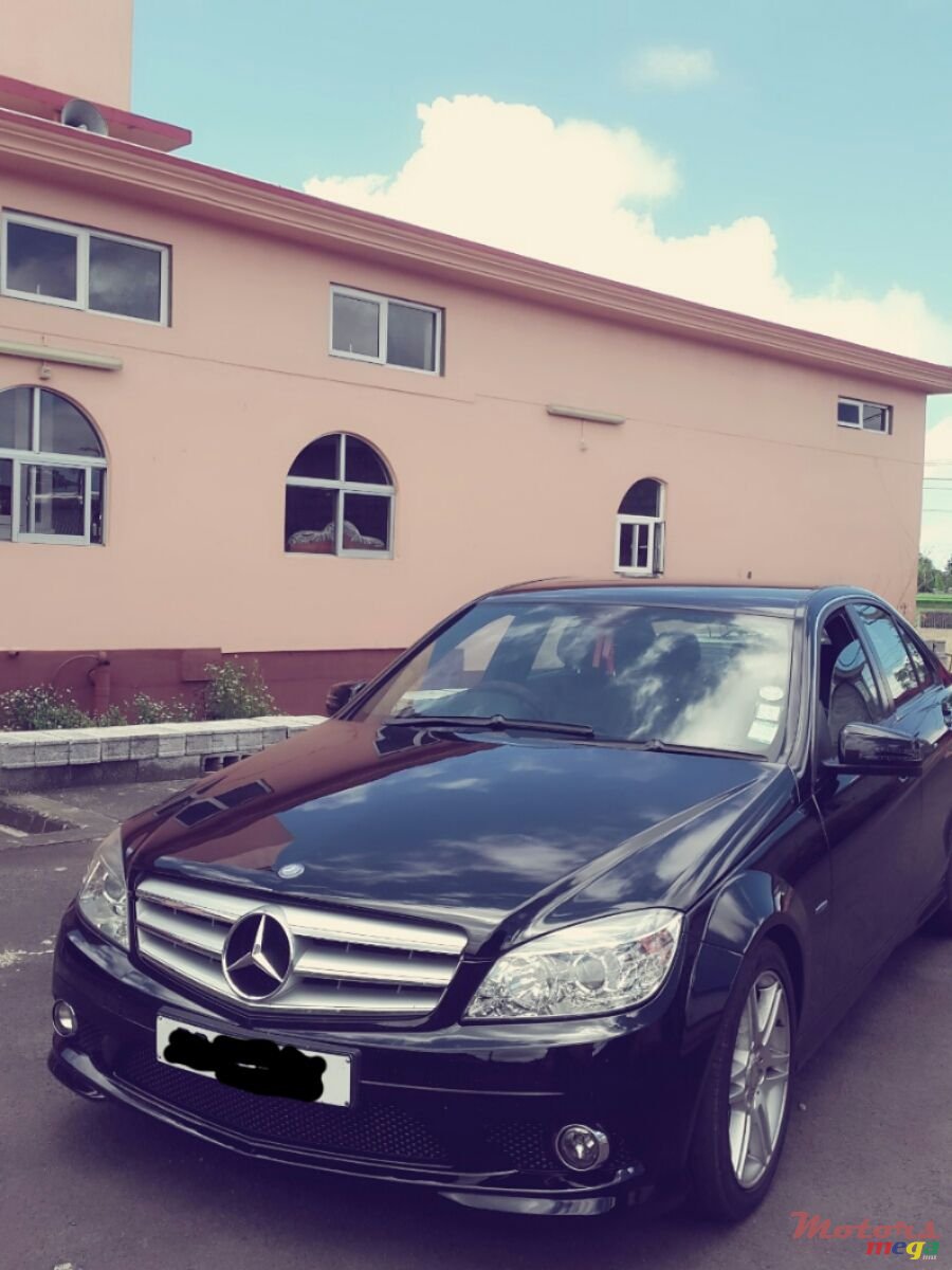 2010' Mercedes-Benz AMG photo #5