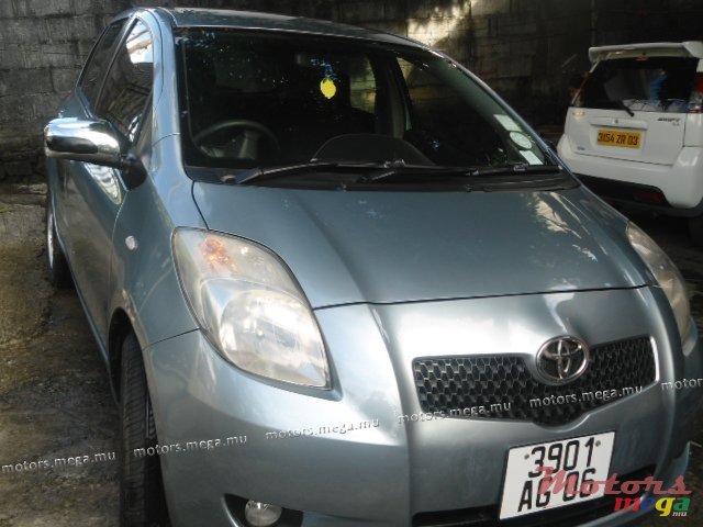 2006' Toyota Yaris local photo #1