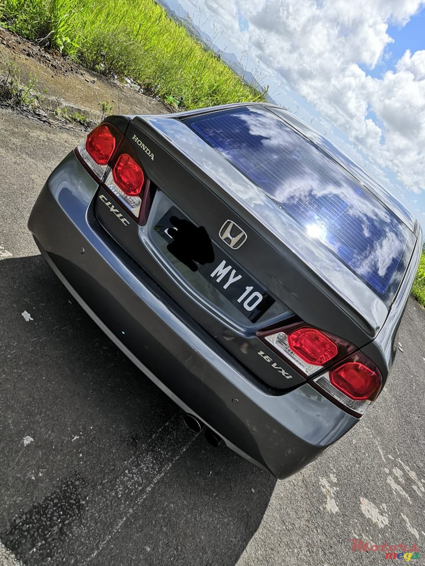 2010' Honda Civic VXI Automatic photo #2