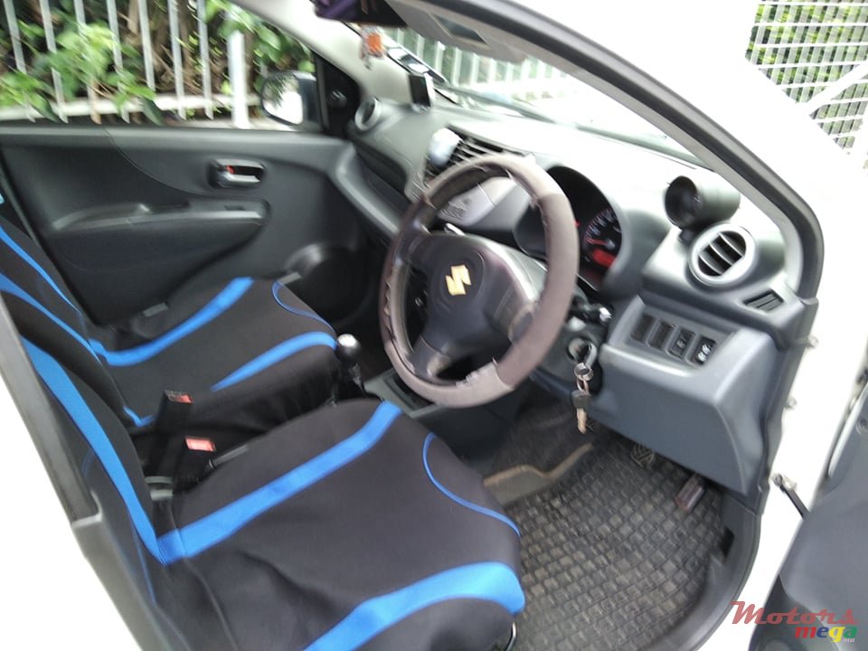 2012' Suzuki Celerio photo #3