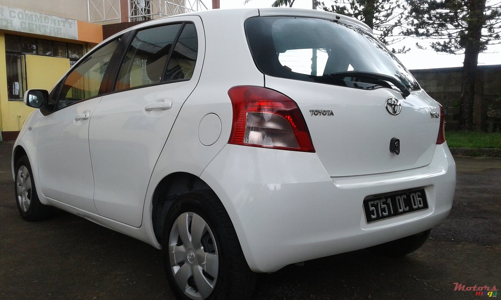 2006' Toyota Yaris photo #3