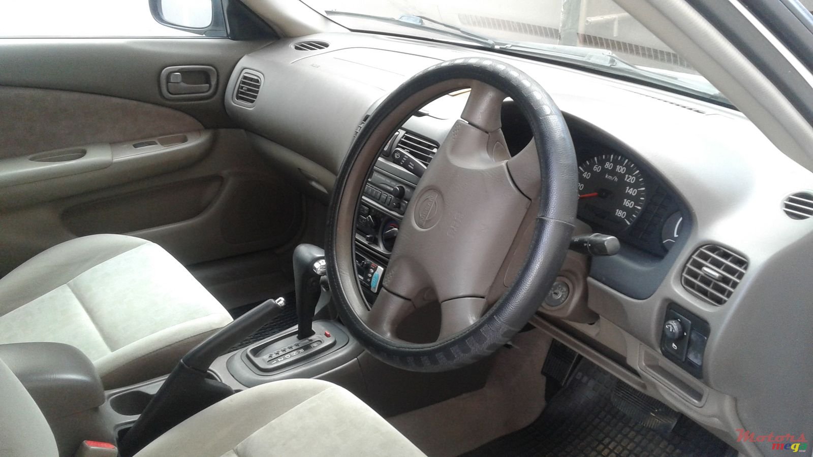 1999' Nissan photo #3