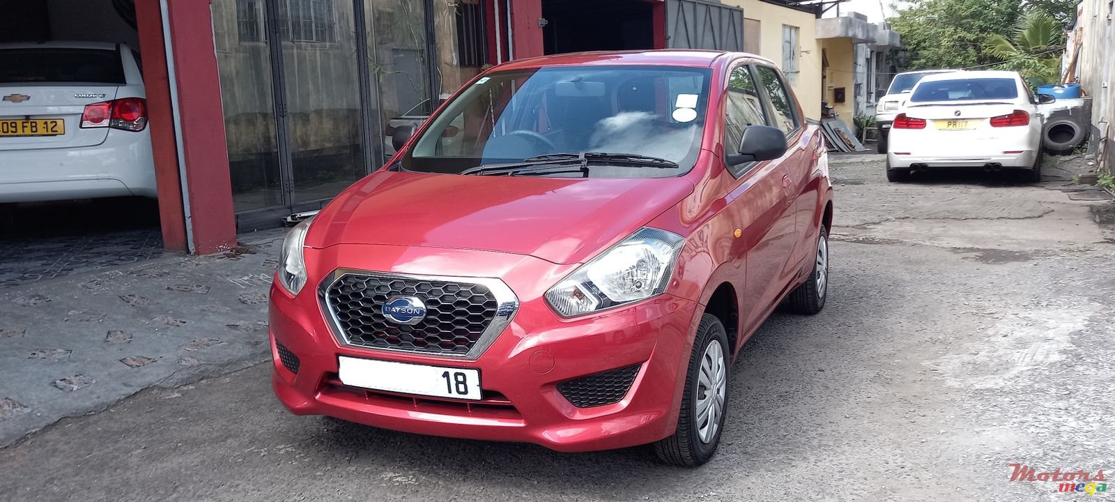 2018' Datsun Go photo #2