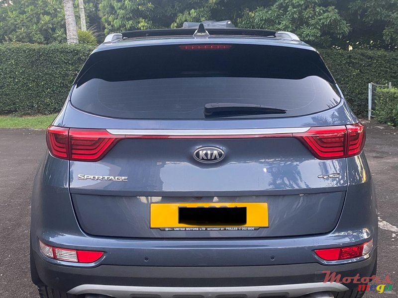 2018' Kia Sportage GT-Line AWD photo #3