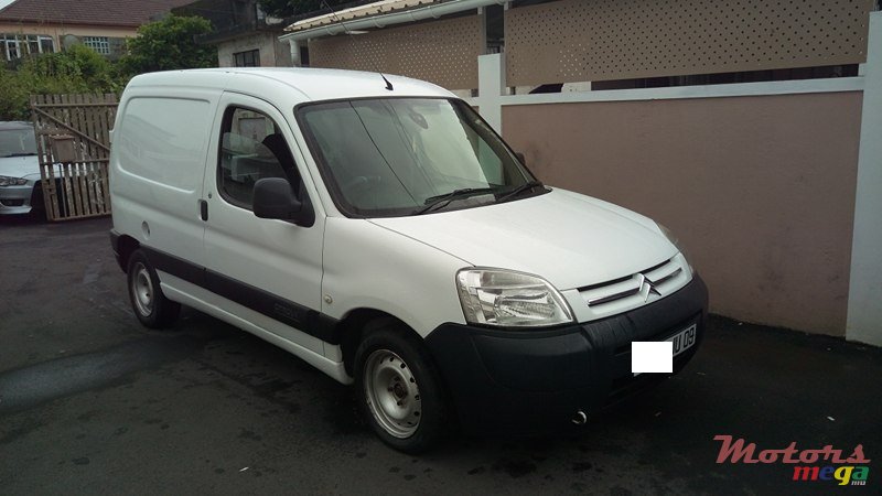 2009' Citroen Berlingo photo #1