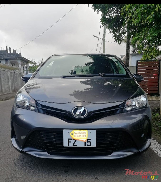 2015' Toyota Vitz photo #3
