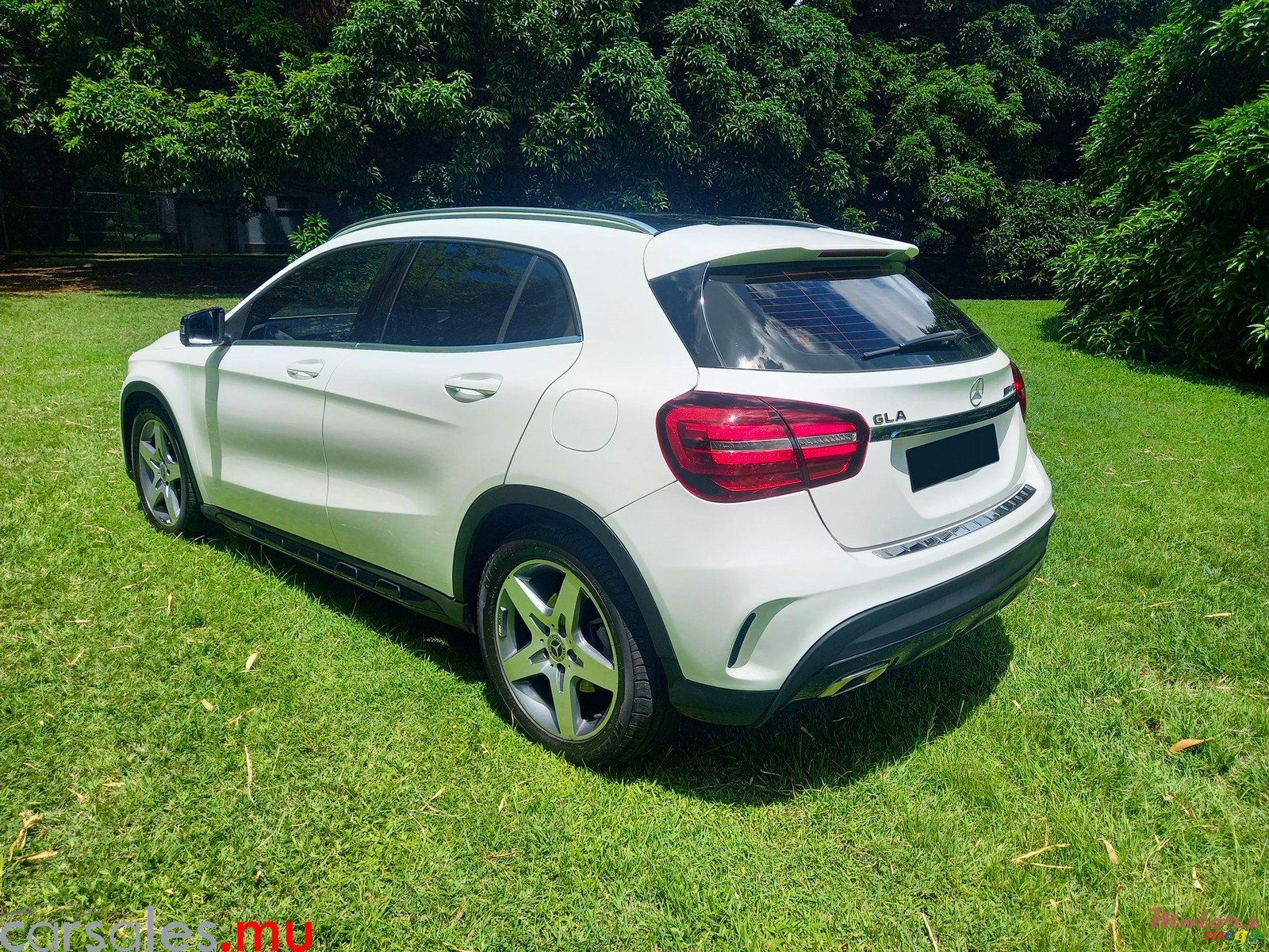 2018' Mercedes-Benz GLA 200 AMG 1.6 photo #3