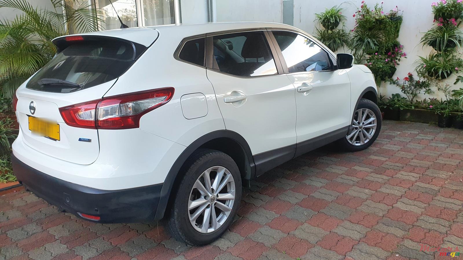 2016' Nissan Qashqai photo #2