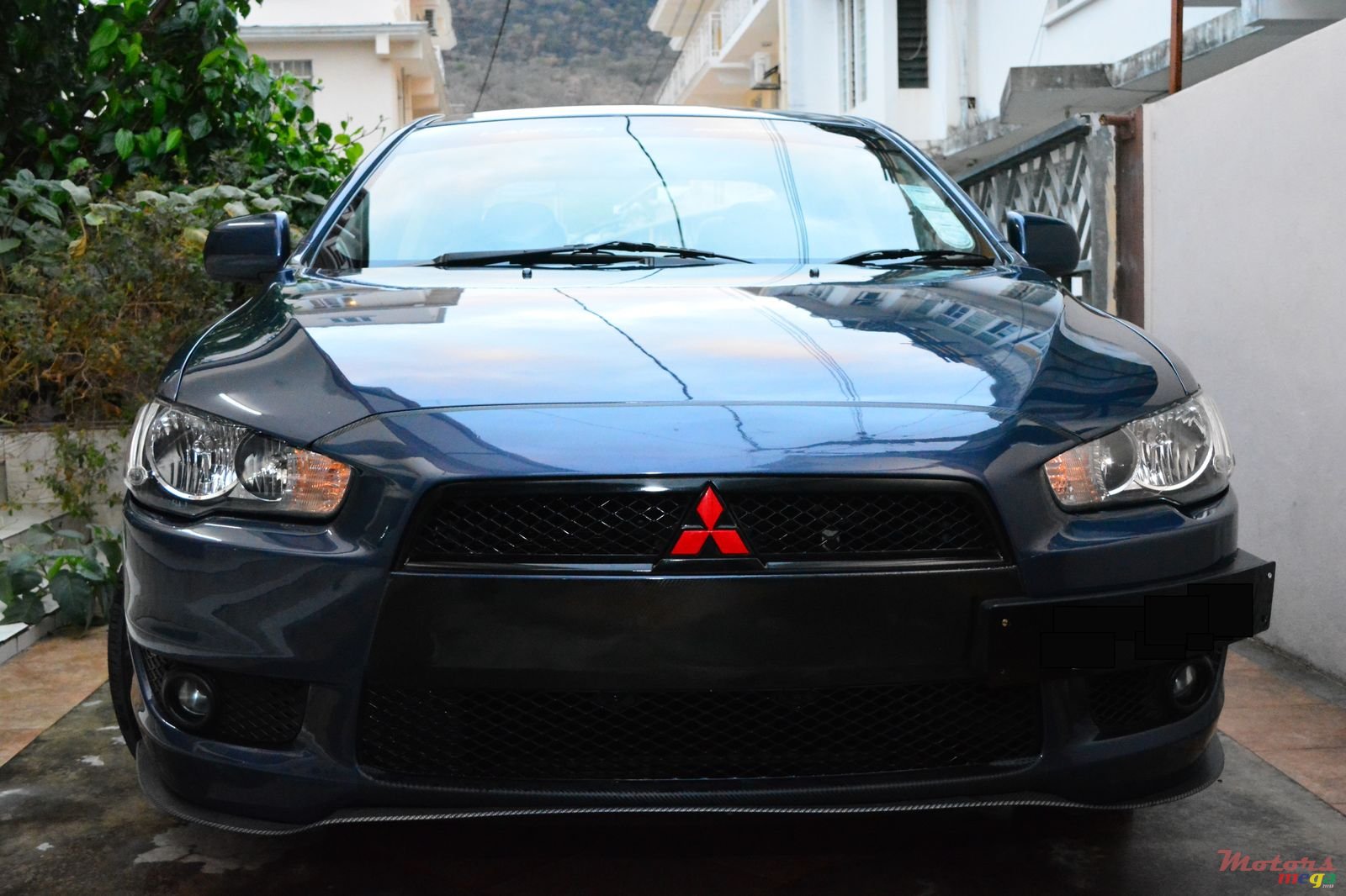 2009' Mitsubishi Lancer EX Japan photo #1