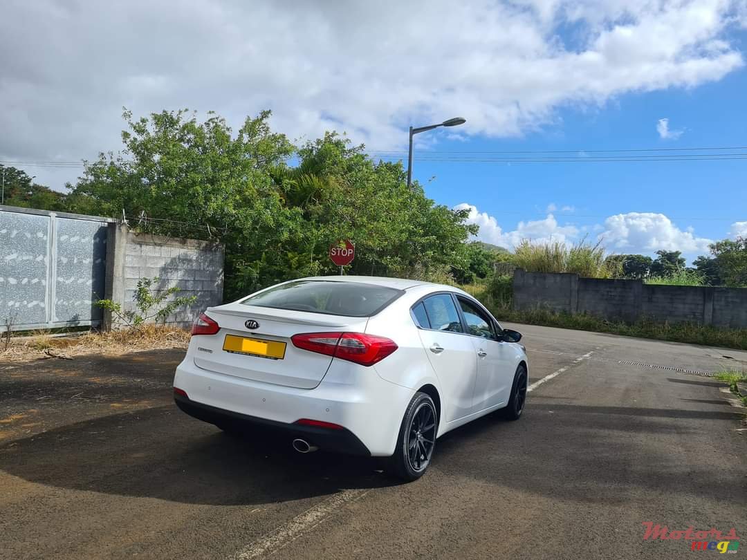 2015' Kia Cerato photo #4