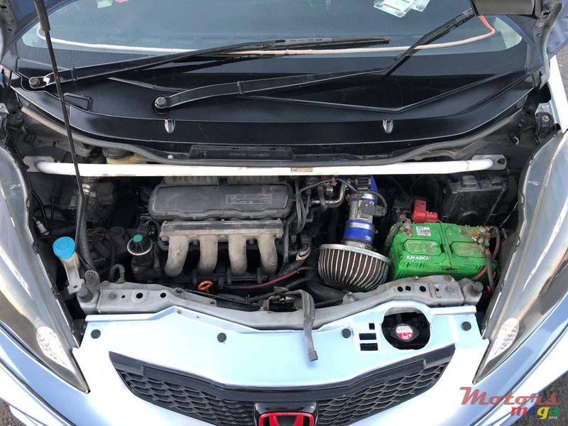 2008' Honda Fit photo #5