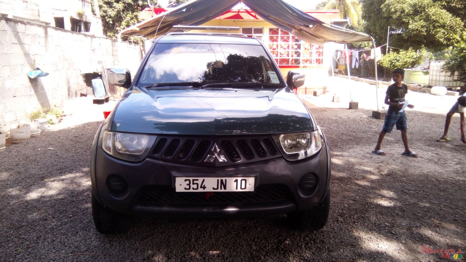 2010' Mitsubishi L 200 photo #7