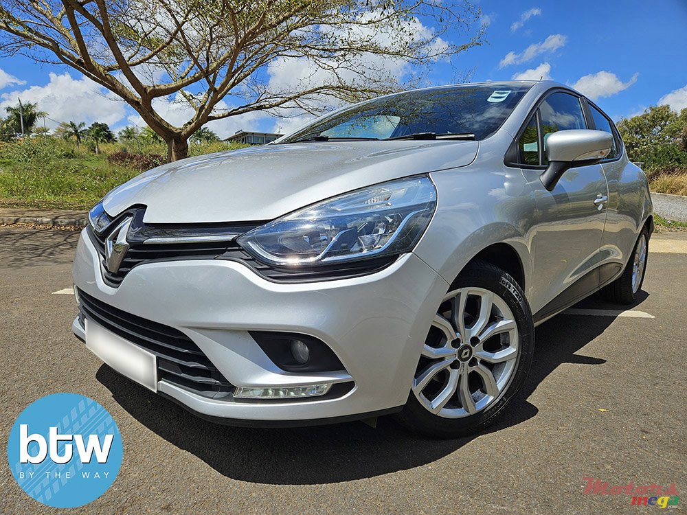 2018' Renault Clio photo #2