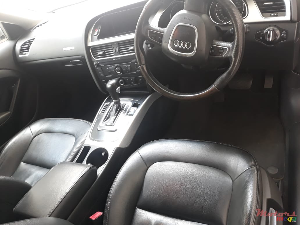 2009' Audi A5 photo #4