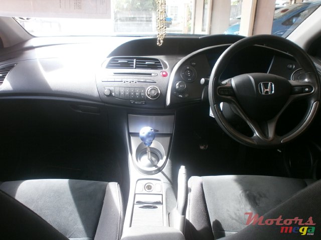 2011' Honda Civic photo #5