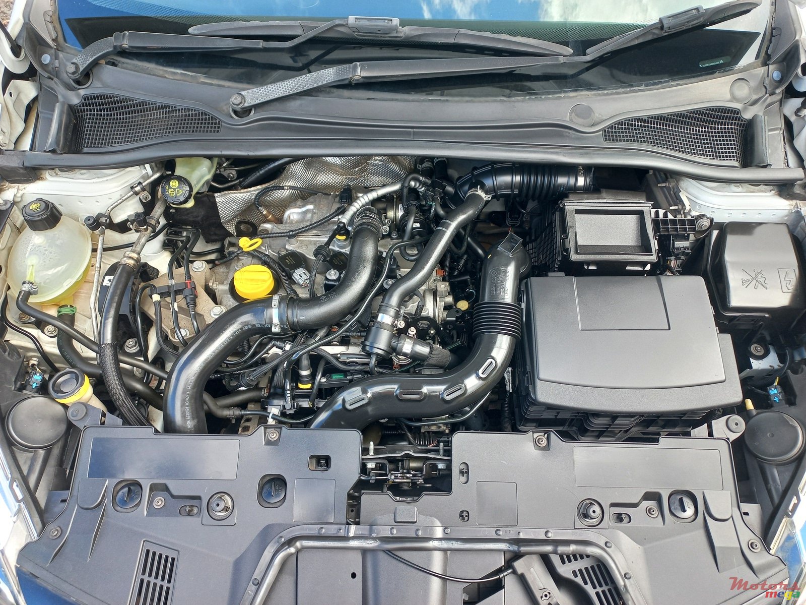 2014' Renault Clio CLIO 4 DYNAMIQUE photo #5