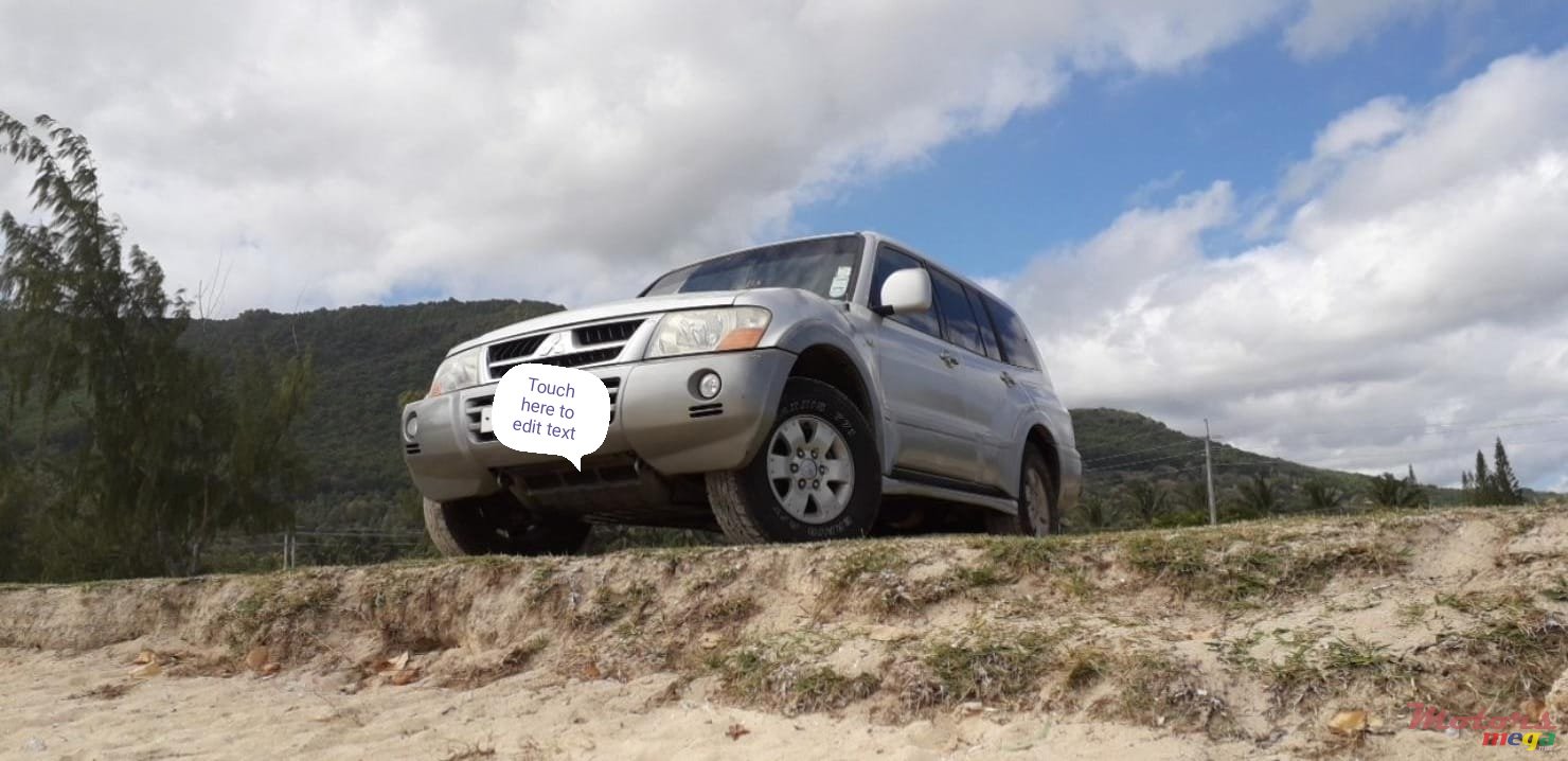 2003' Mitsubishi Pajero photo #3
