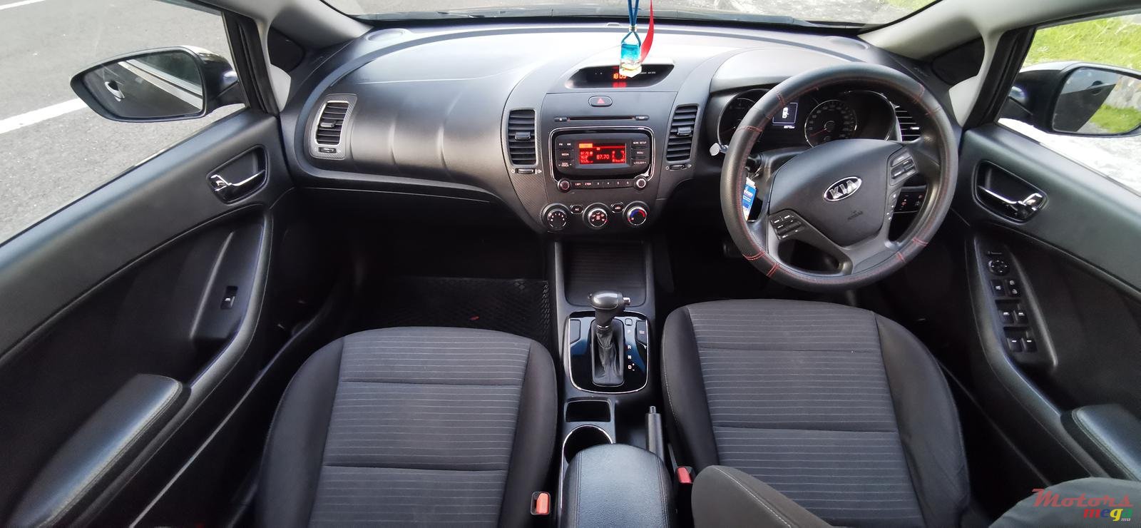 2016' Kia Cerato Forte K3 photo #6