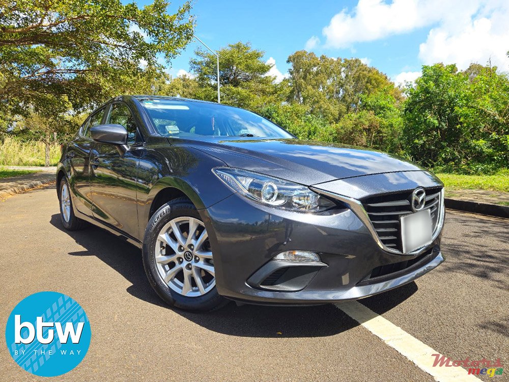 2016' Mazda 3 photo #1