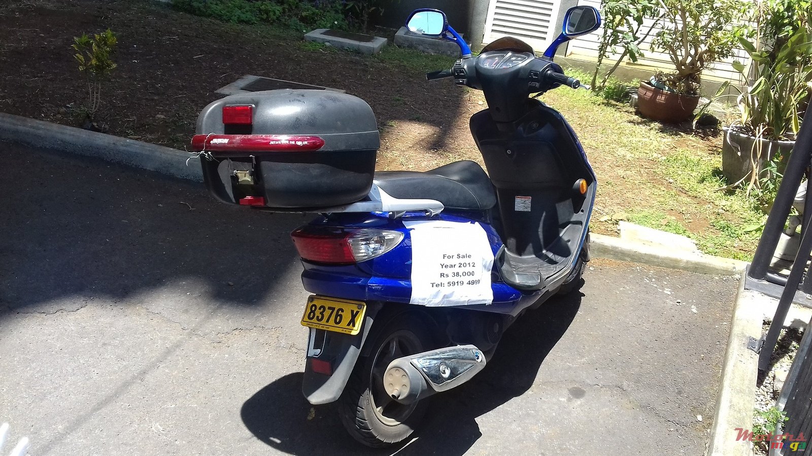 2012' Suzuki photo #3