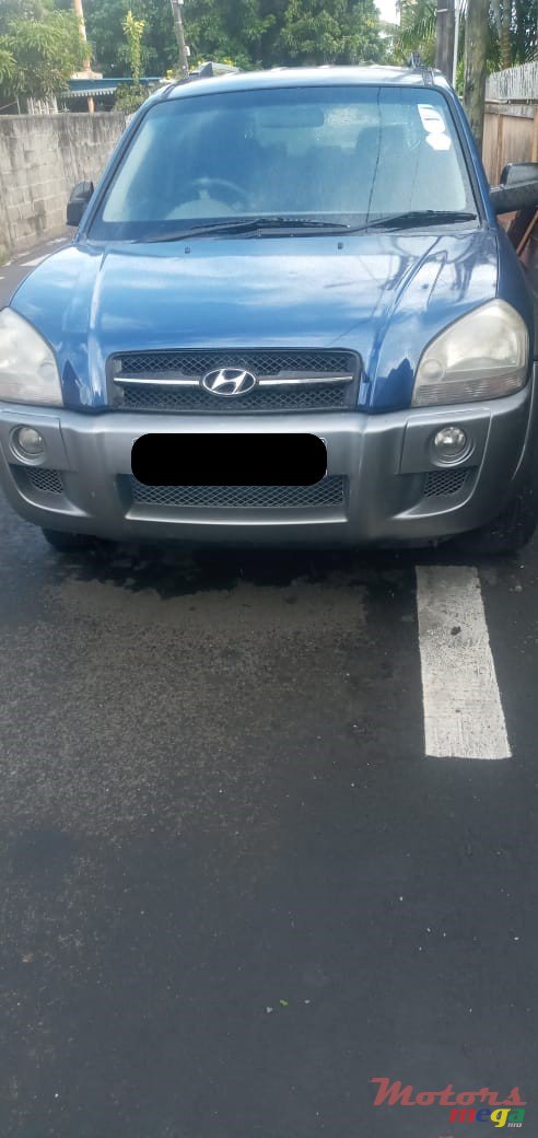 2006' Hyundai Tucson photo #2