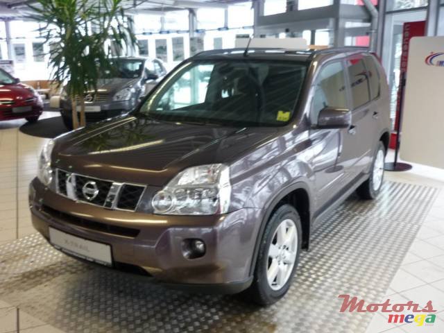 2008' Nissan X-Trail photo #2