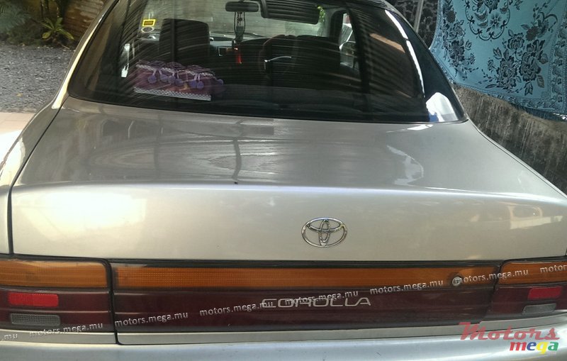1993' Toyota Corolla photo #2