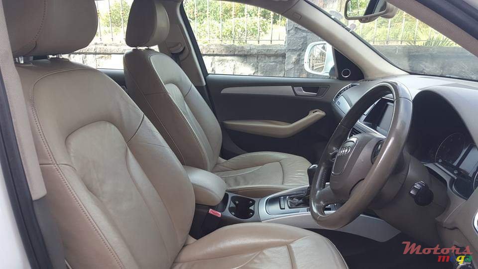 2010' Audi Q5 photo #4