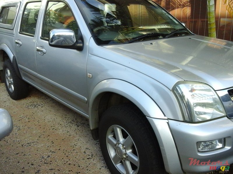 2007' Isuzu D-Max photo #1