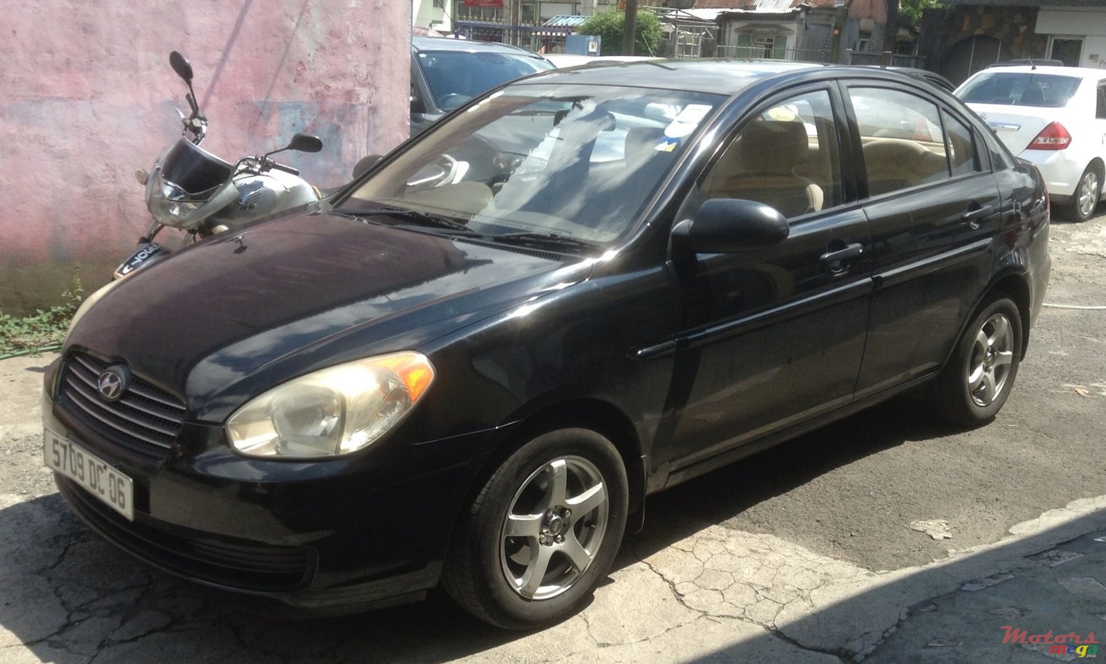 2006' Hyundai Accent photo #2